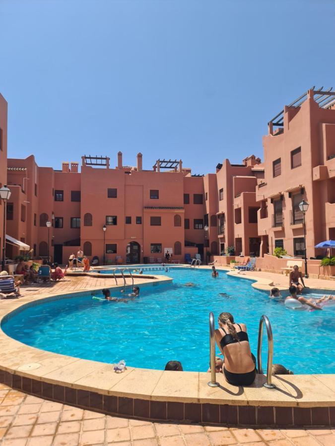 Apartamento La Dama Torrevieja Exterior foto
