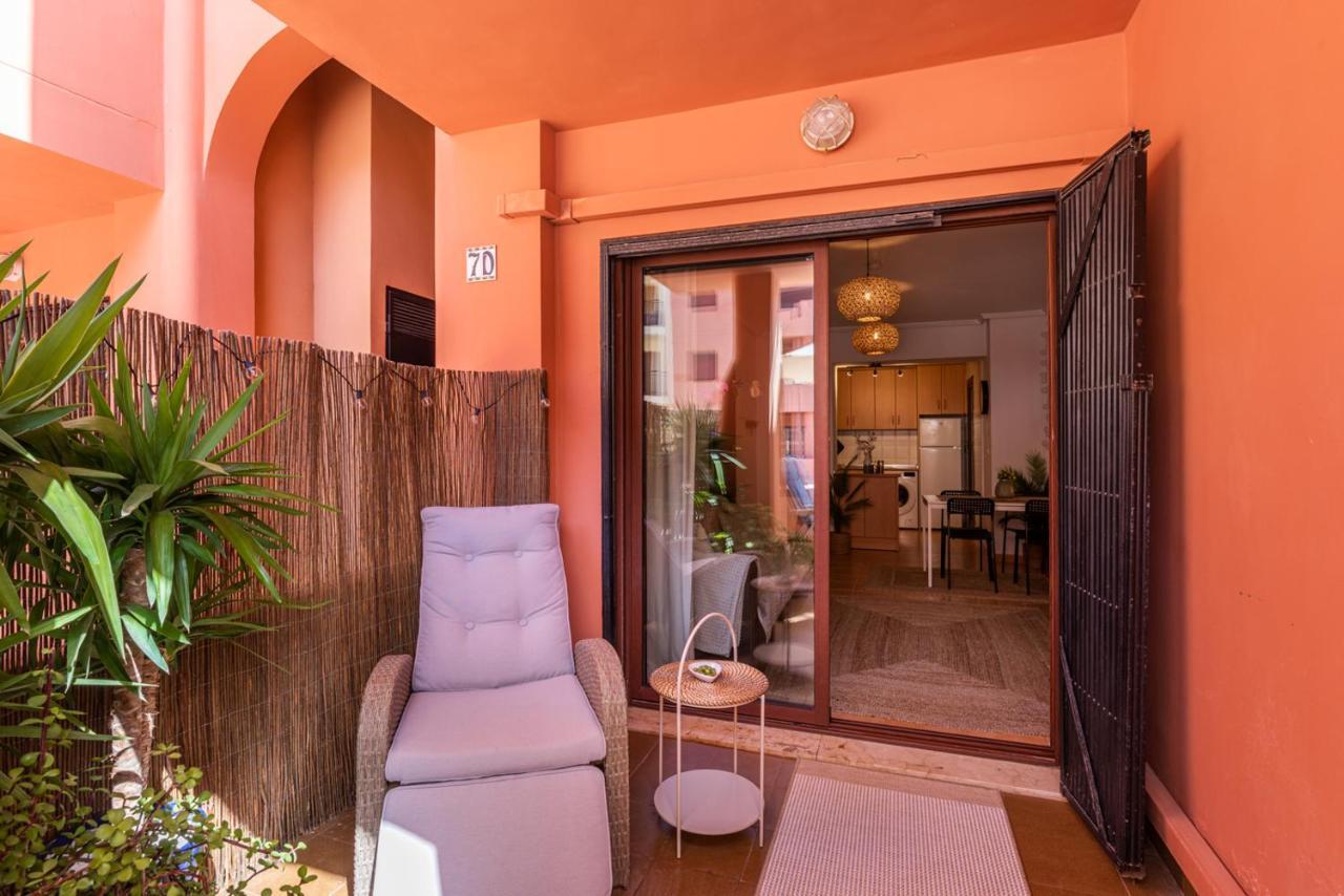 Apartamento La Dama Torrevieja Exterior foto