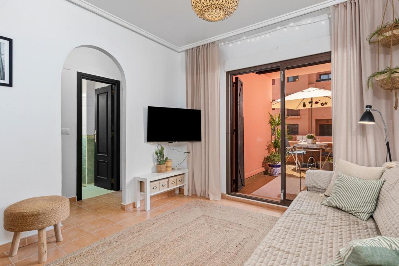 Apartamento La Dama Torrevieja Exterior foto